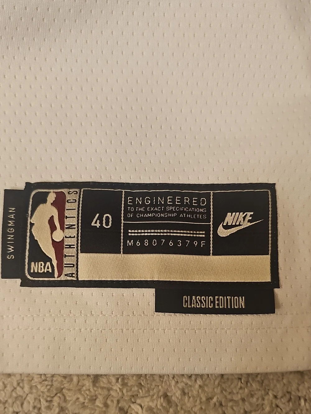 Nike White Timberwolves #32 Towns Jersey Swingman